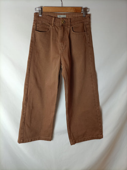 STRADIVARIUS. Pantalón marrón culotte T.36