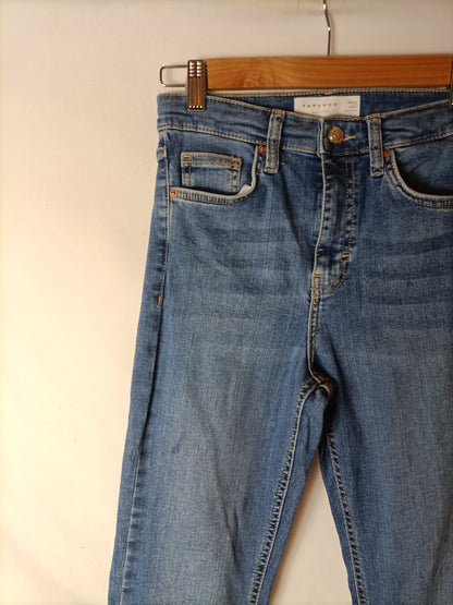 TOPSHOP. Pantalón campana denim T.32