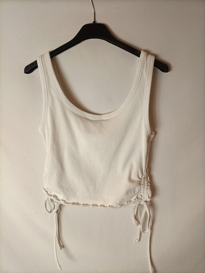 NEW LOOK. Ribbed bench top T.38