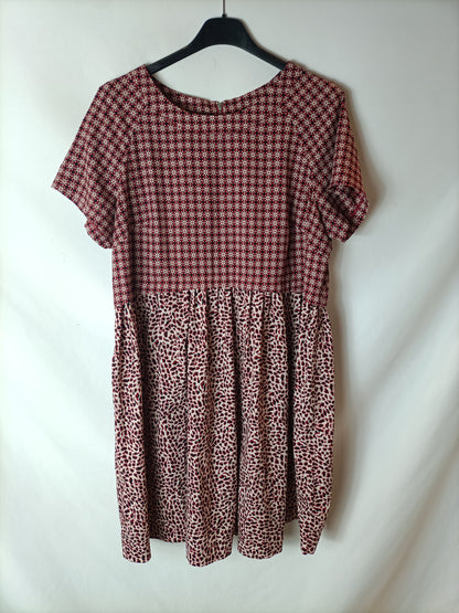 TOPSHOP. Vestido corto estampado T.38