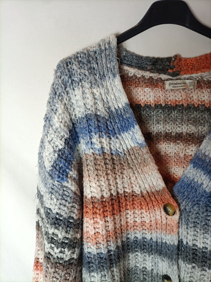 STRADIVARIUS. Buttoned sweater Ts colors (tara)