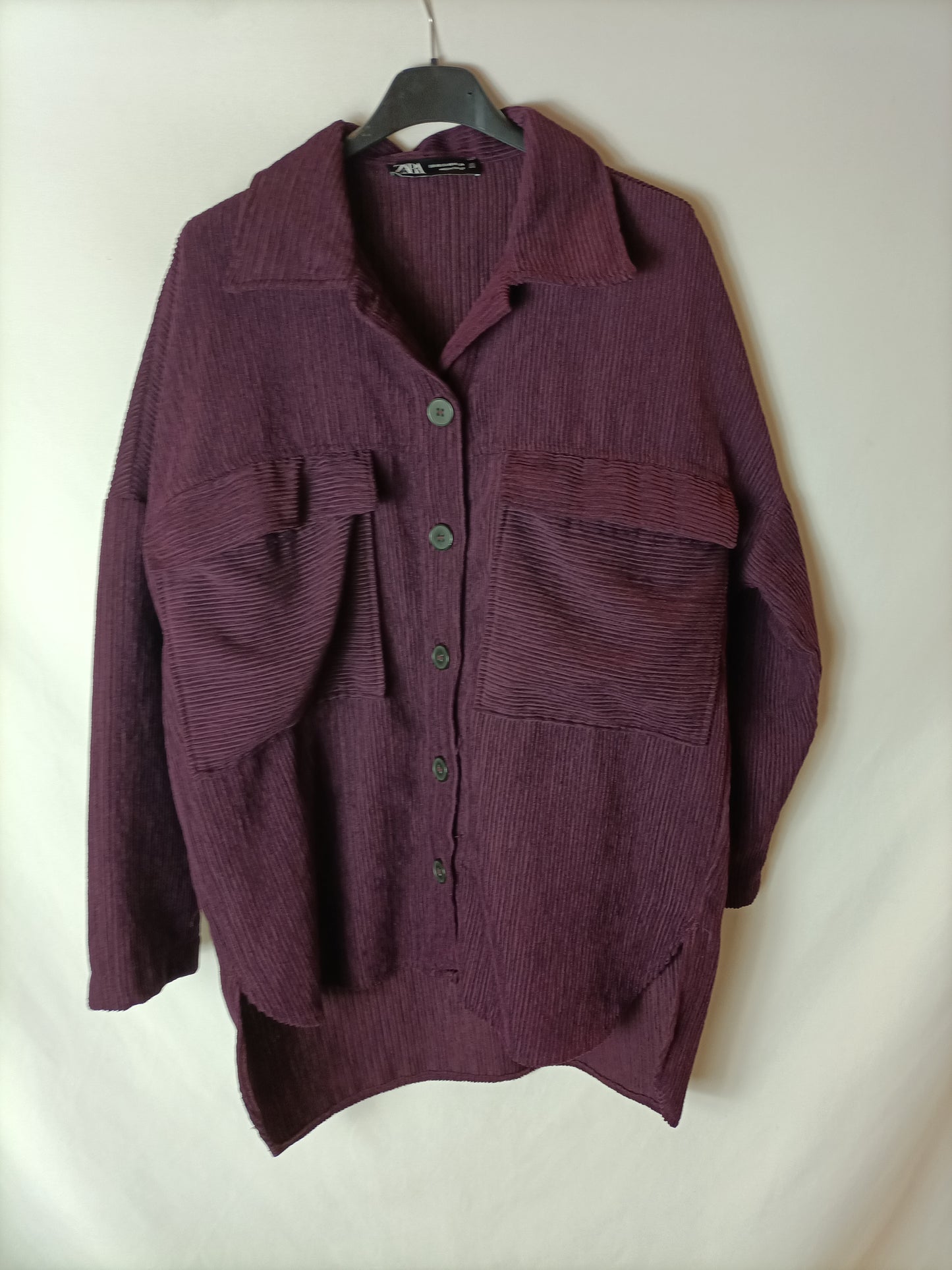 ZARA. Sobrecamisa pana color berenjena. T XS ( M)