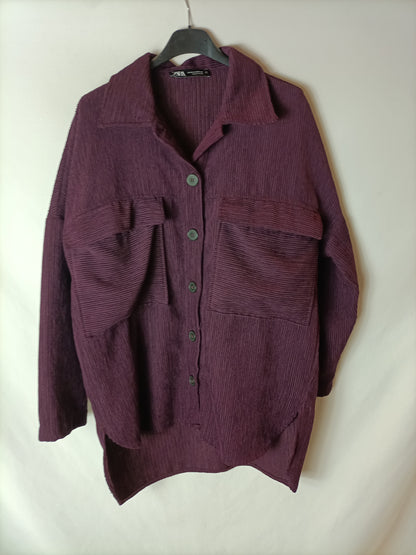 ZARA. Sobrecamisa pana color berenjena. T XS ( M)
