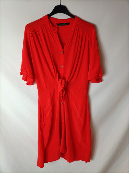 ZARA. Vestido rojo abotonado. T S