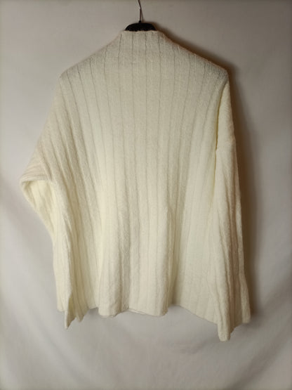 OTHERS. White turtleneck sweater. YOU (s/m)