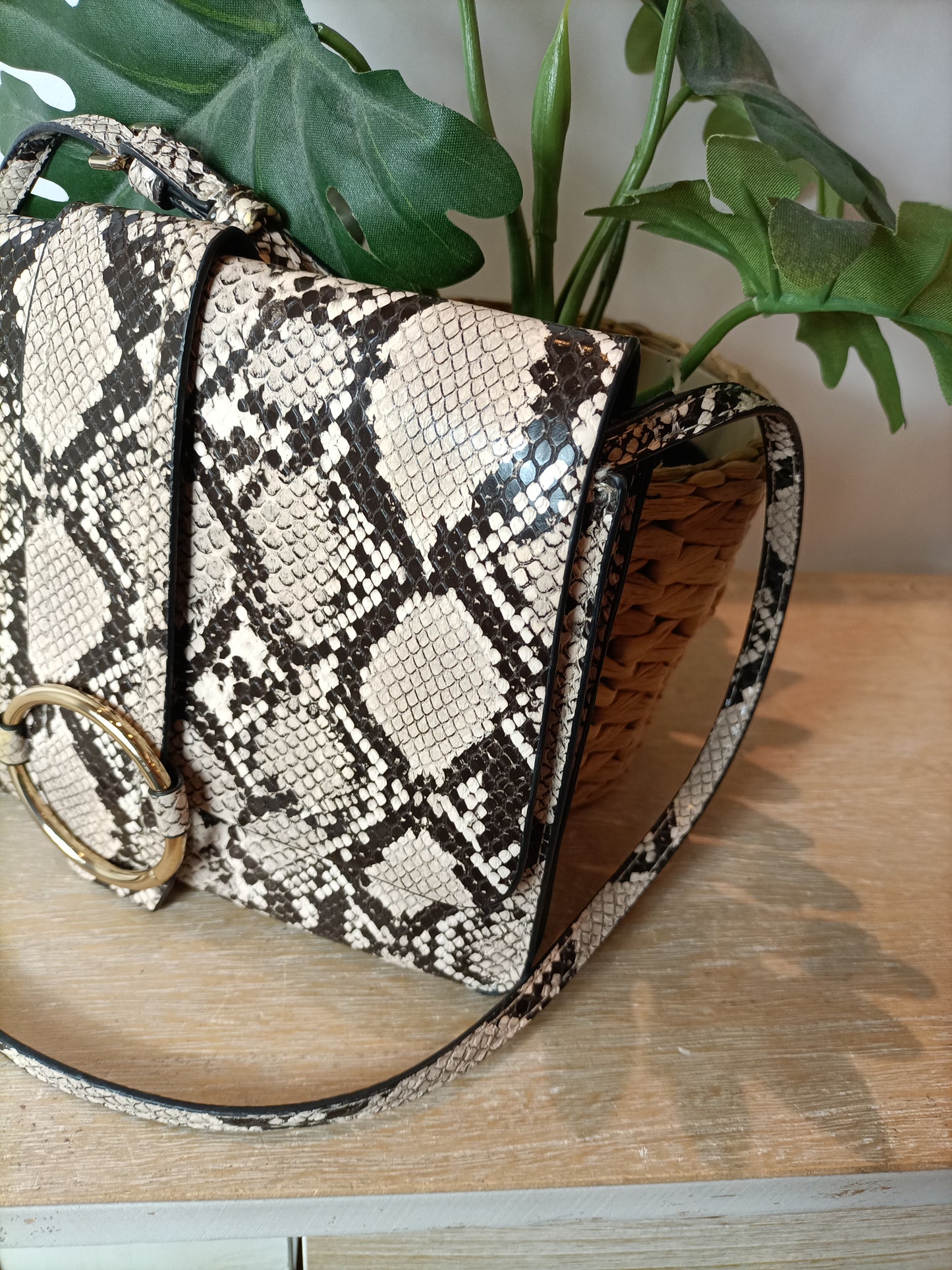 MANGO. Animal print bag