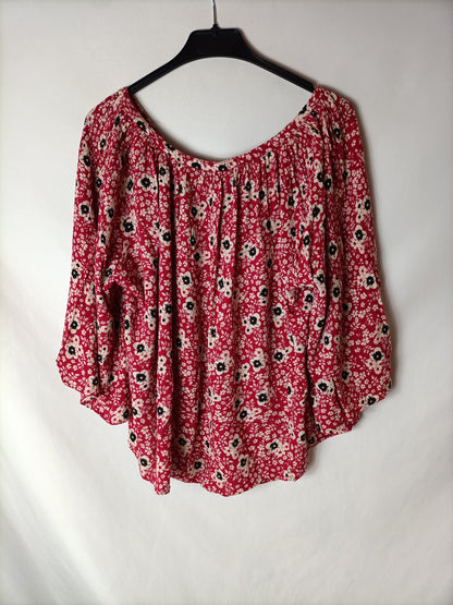 ZARA. Blusón rojo flores T.xs