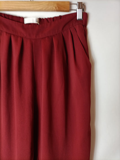 LEFTIES. Flowy burgundy trousers, size 36