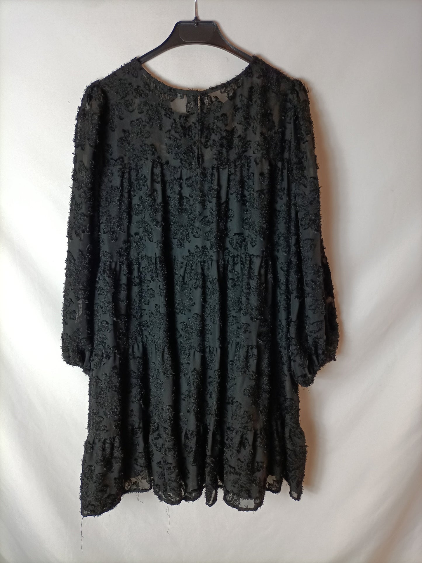 ZARA. Black textured Ts dress