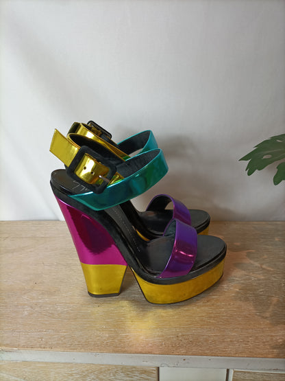 GIUSEPPE ZANOTTI. Plataformas metalizadas . T 39