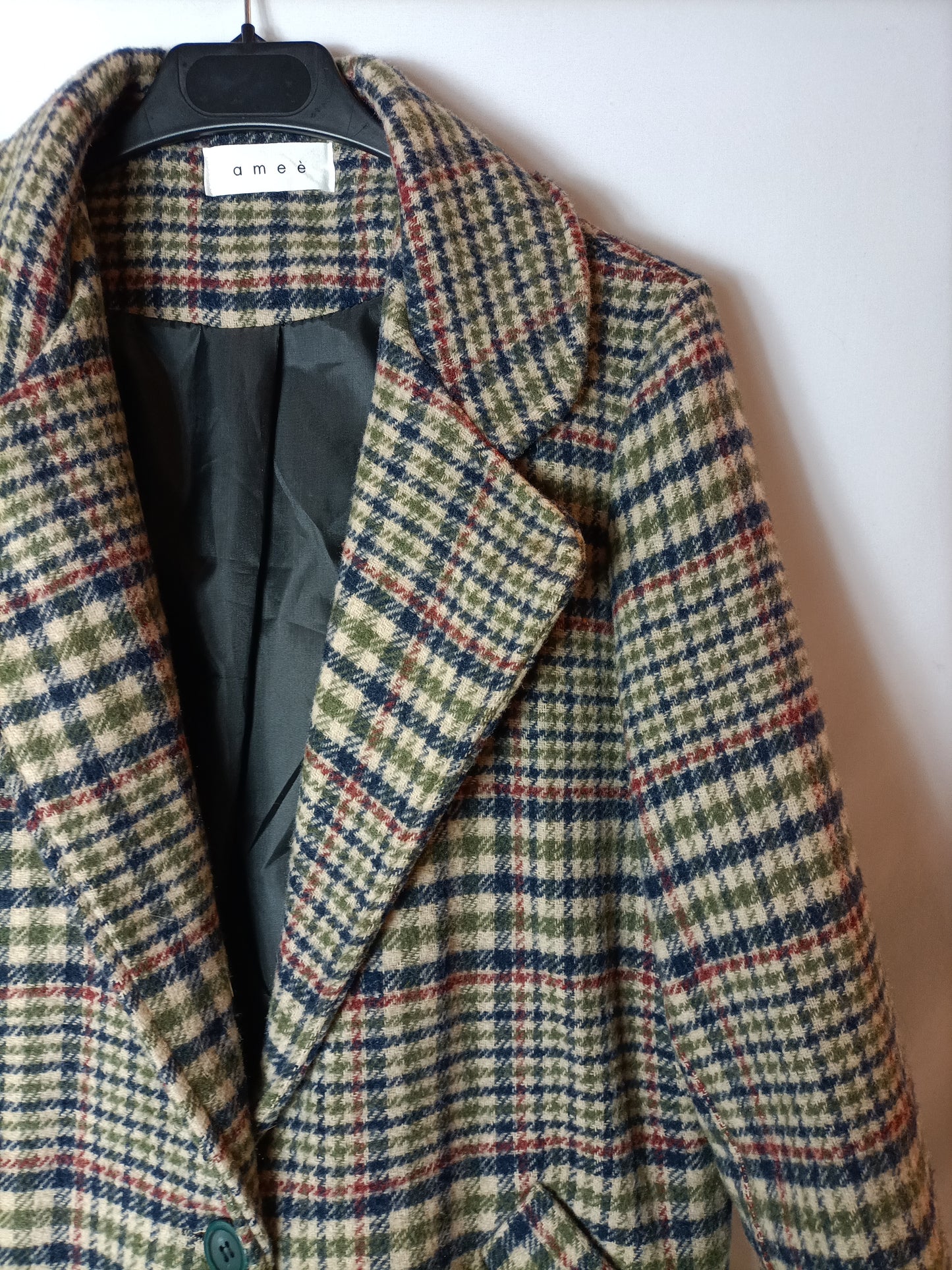 AMEÉ. Abrigo de cuadros T.l