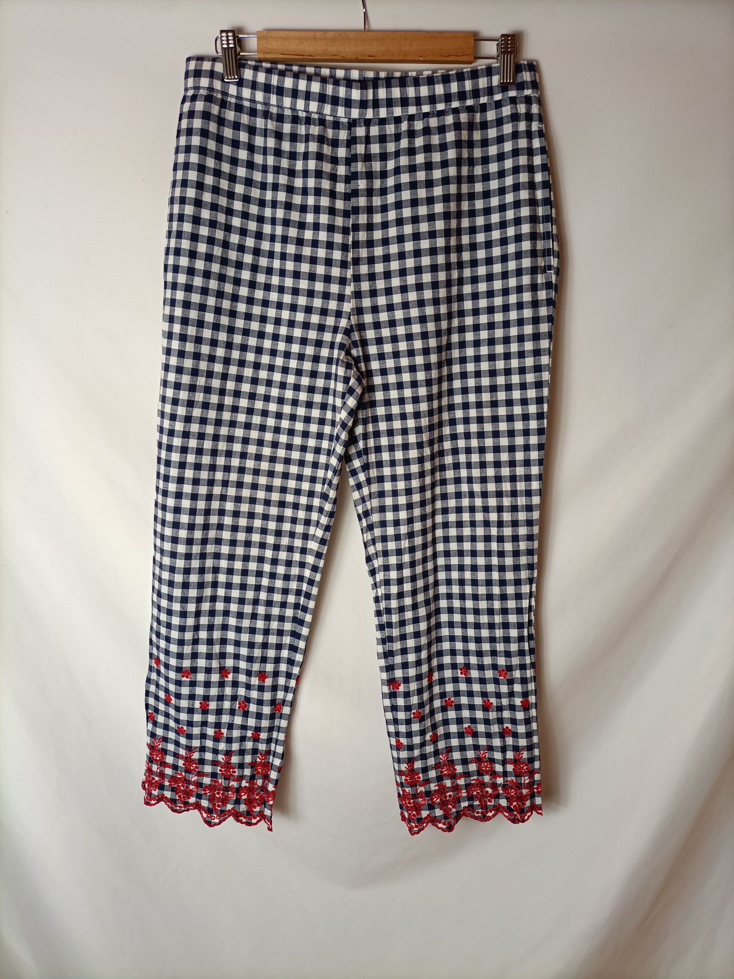 ZARA. Pantalón cuadros Bordado T.m