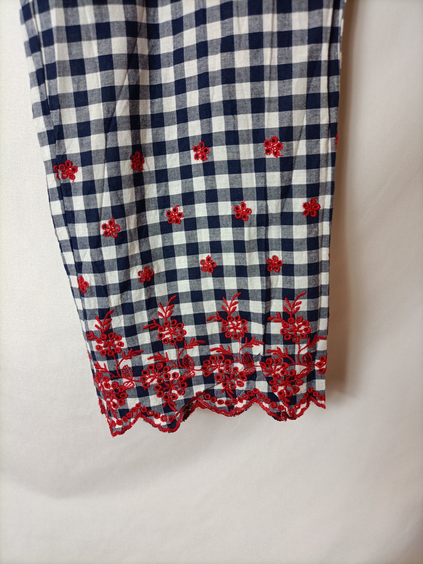 ZARA. Pantalón cuadros Bordado T.m