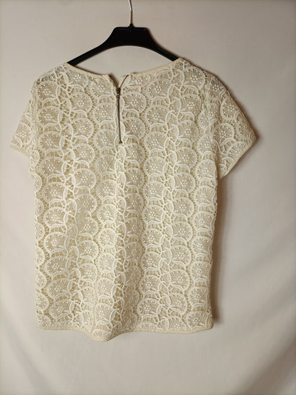 ZARA. Beige lace top TM