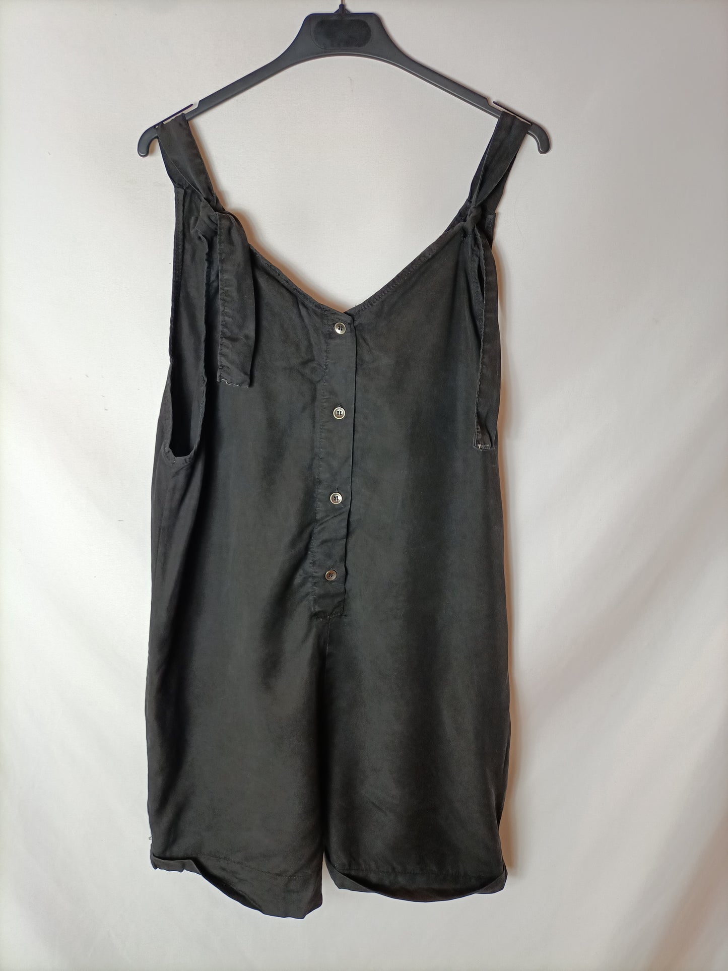 OTRAS. Mono Negro fluido T.u(m/l)