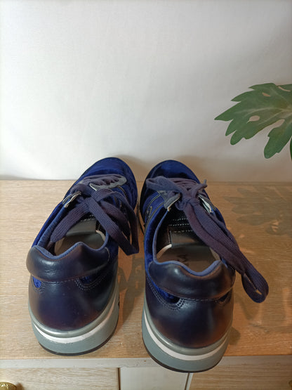 PREMIATA. Zapatillas terciopelo azul. T 40