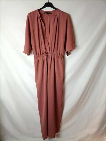 ZARA. Mono largo palazzo. T S (tara)