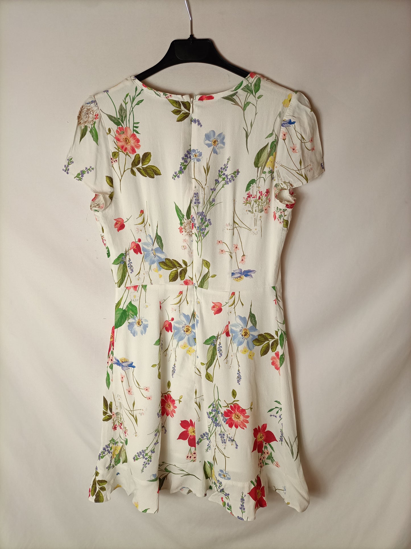 BERSHKA. Vestido corto estampado. T S