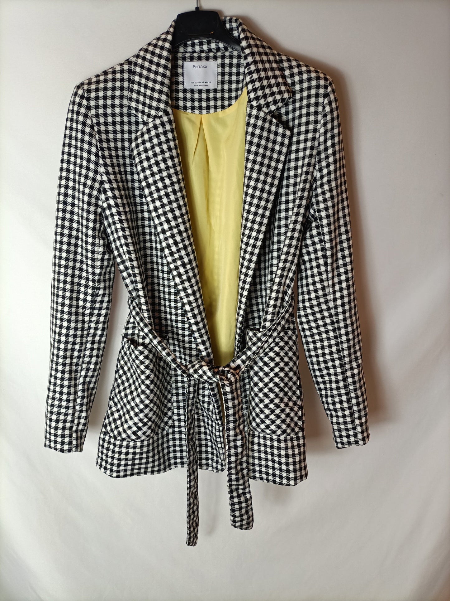 BERSHKA. T.xs gingham blazer