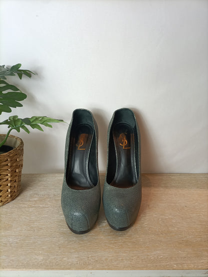 SAINT LAURENT. Printed platform heels. Size 39.5