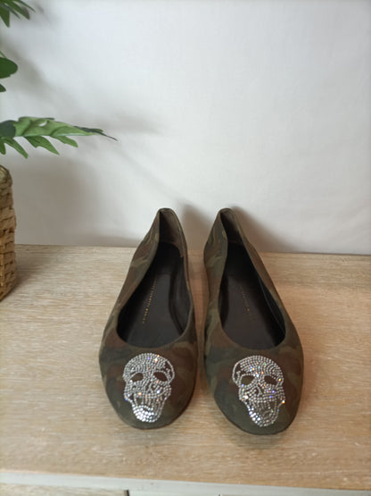 GIUSEPPE ZANOTTI. Bailarinas camuflaje calavera. T 39