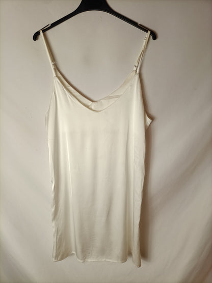 KATIA. Vestido blanco satinado. T L/XL