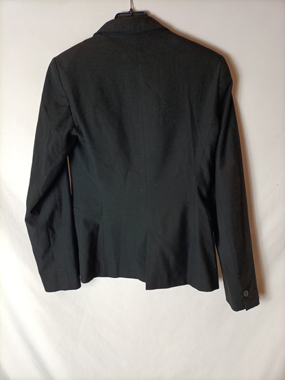 ZARA. Basic black blazer T.34