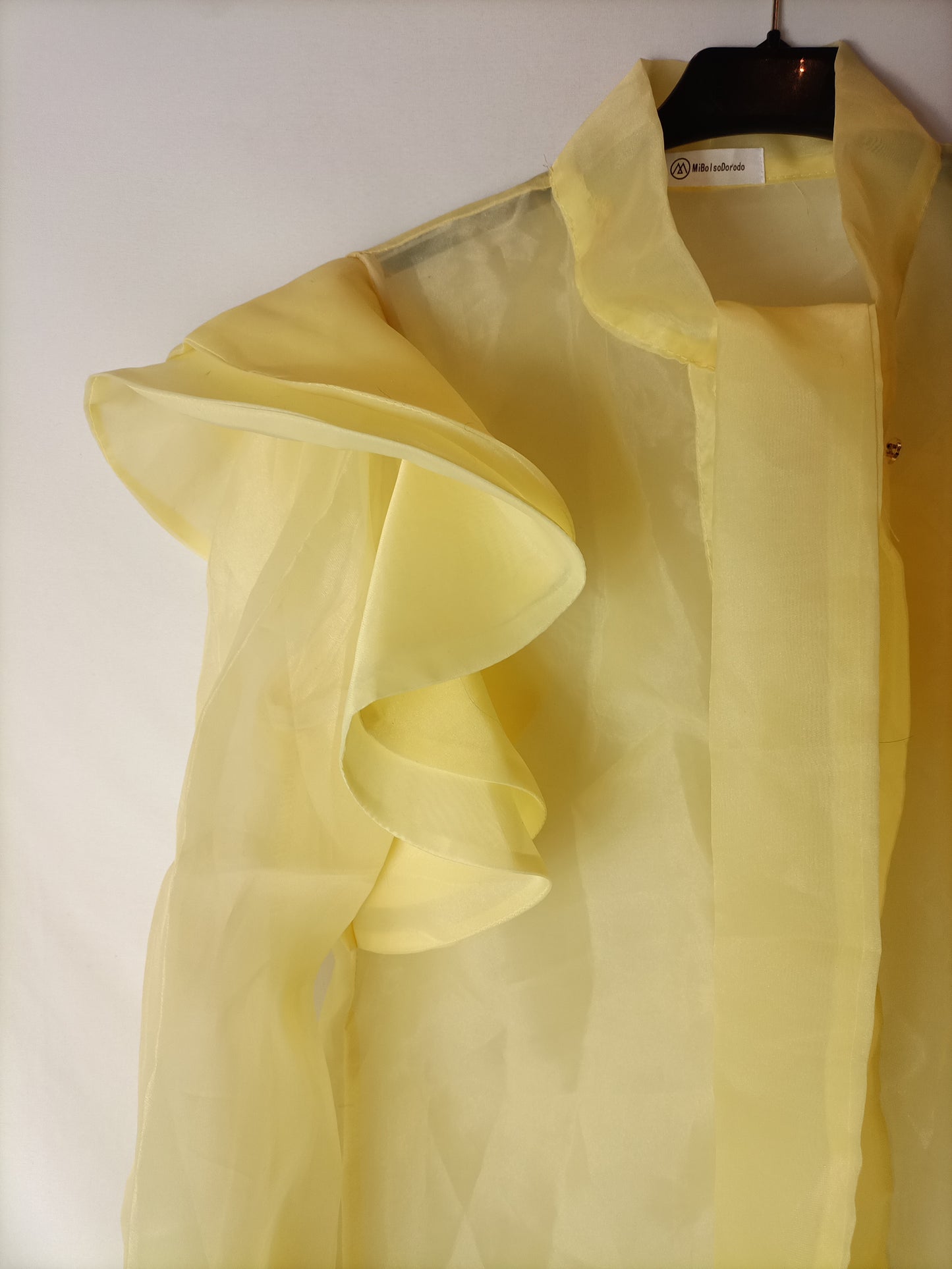 MIBOLSODORO. Blusa amarrilla volantes T.u(s/m)