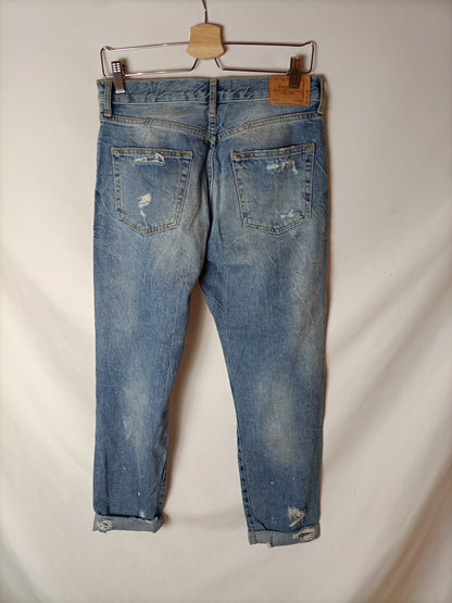 BERSHKA. Pantalón denim rotos T.36