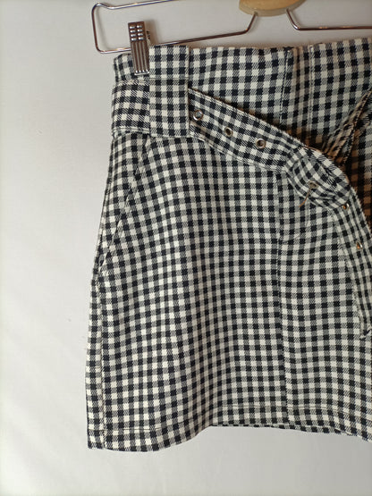 BERSHKA. Falda pata de gallo T.s