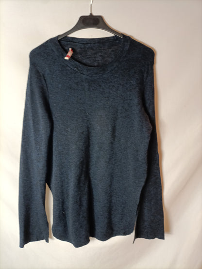 PULL&amp;BEAR. Black and blue heathered sweater with slits. TS