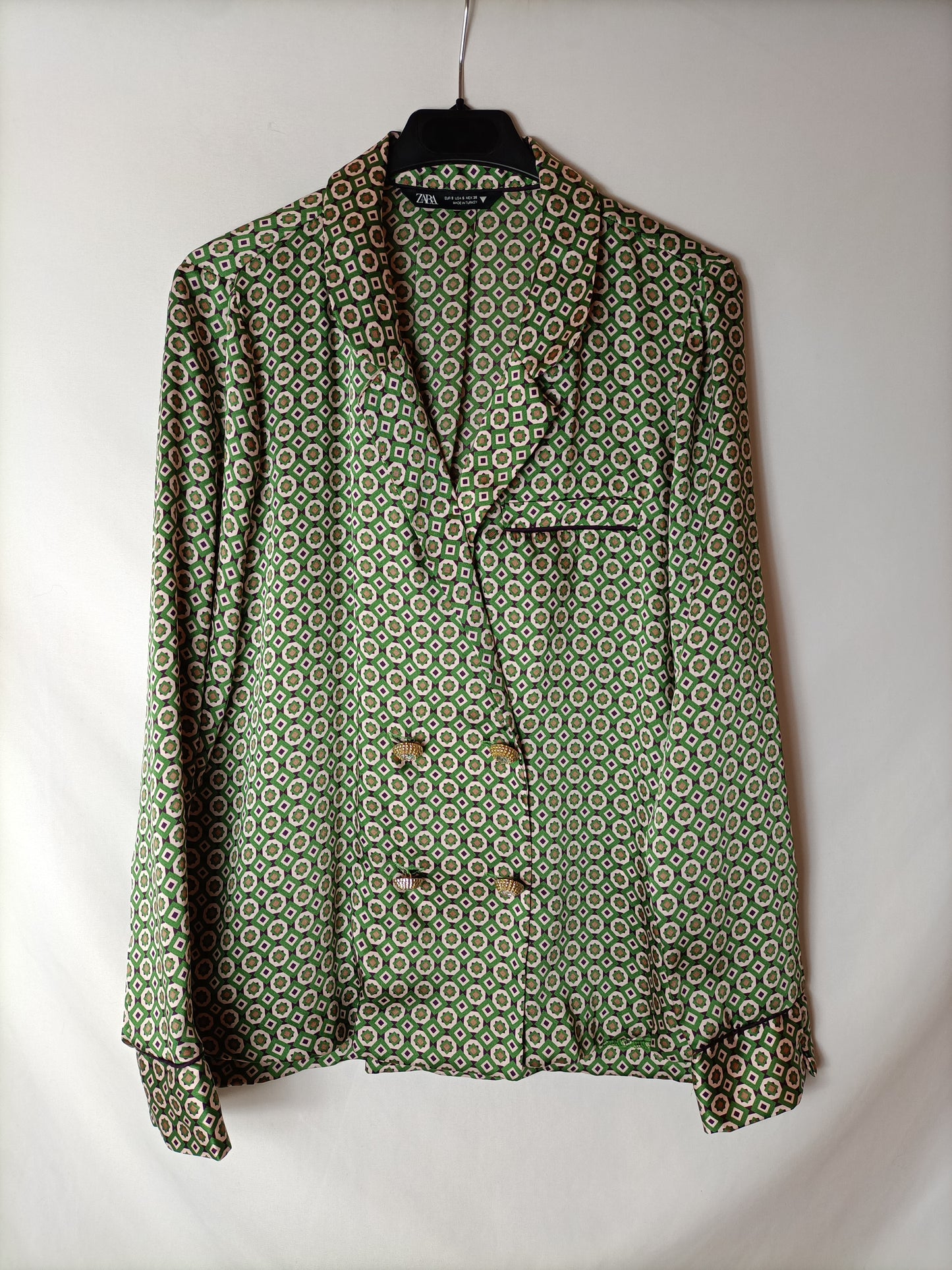 ZARA. Blusa tonos verdes cruzada T.s