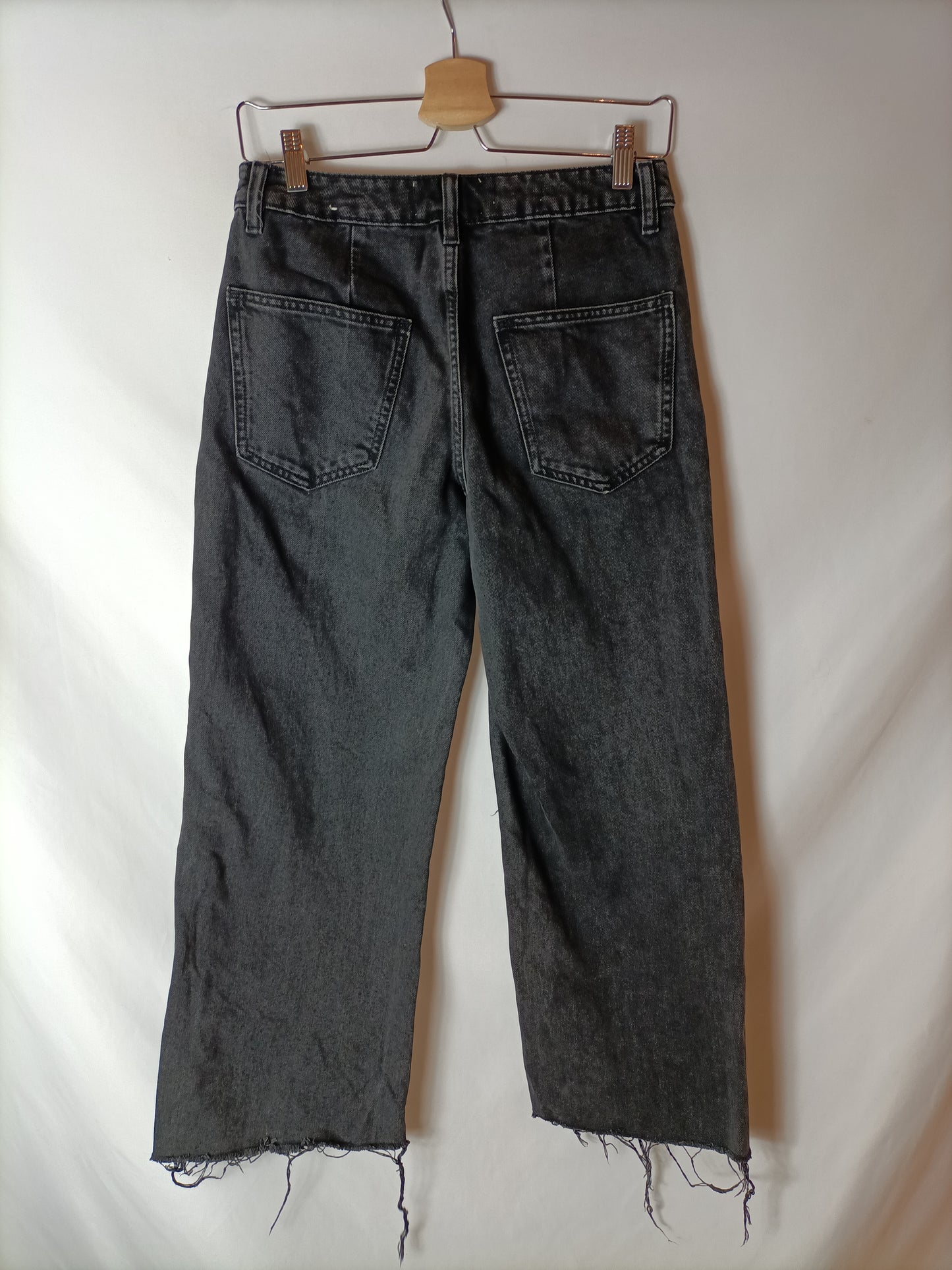 MANGO. Pantalón culotte negro T.36