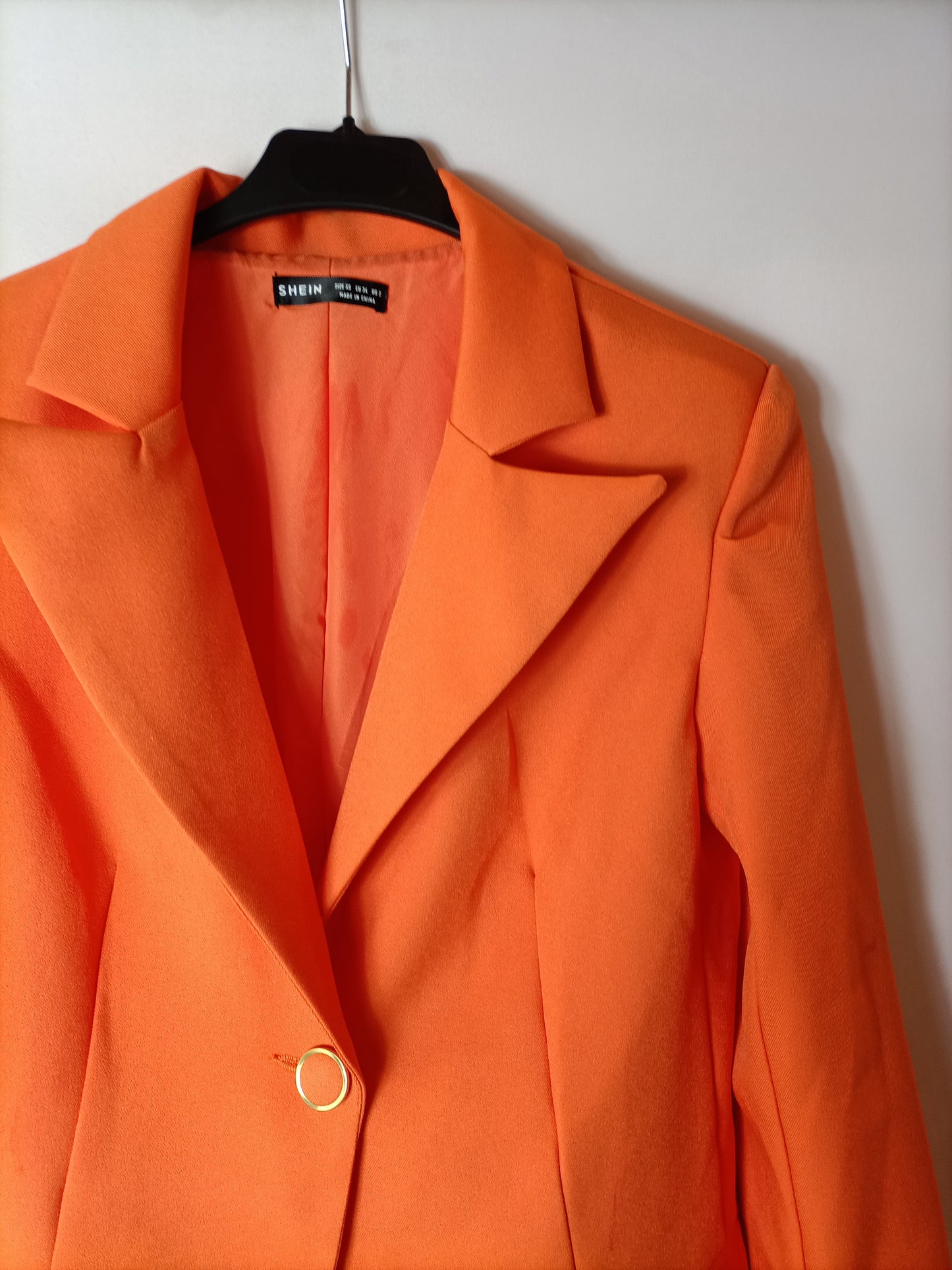 SHEIN. Blazer naranja T.xs