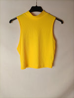 SHEIN. Top amarillo canalé T.xs