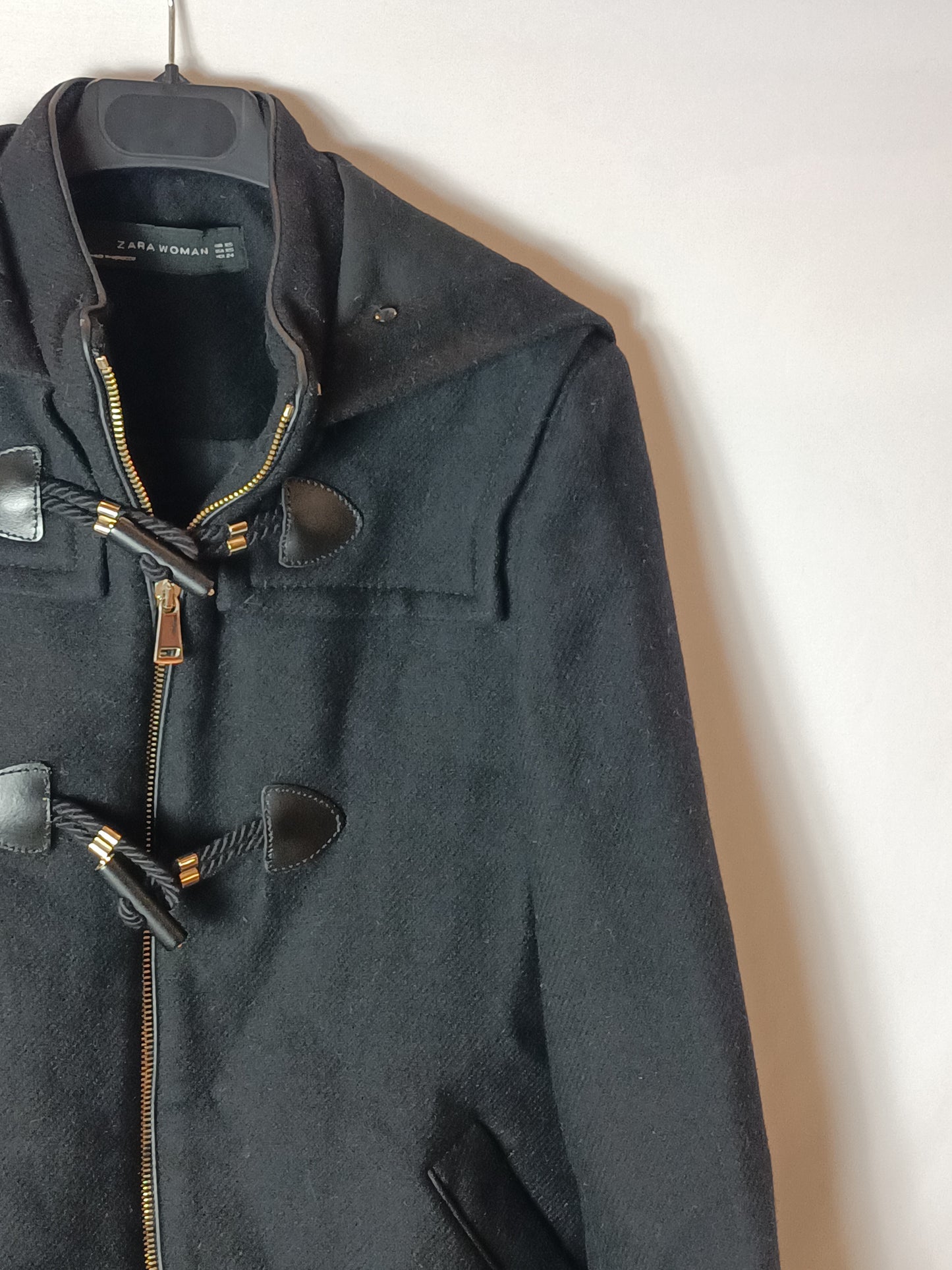 ZARA. Trenca negro paño T.xs