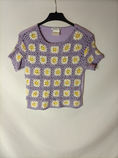 STRADIVARIUS. Top morado croche T.s