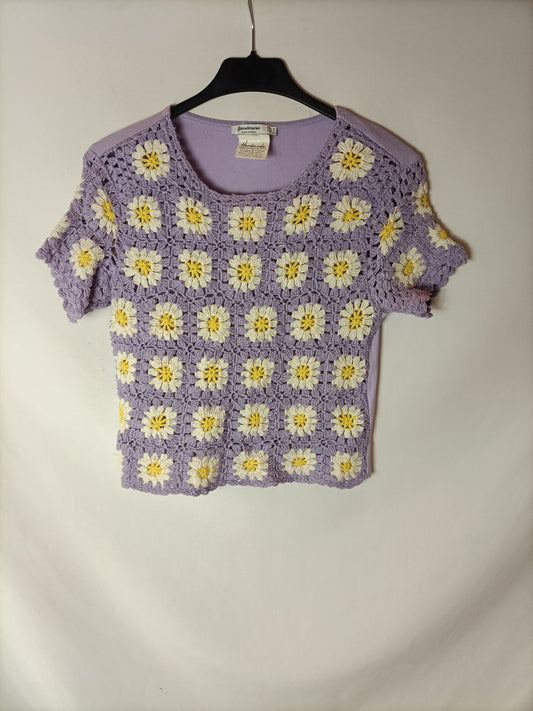STRADIVARIUS. Purple crochet Ts top