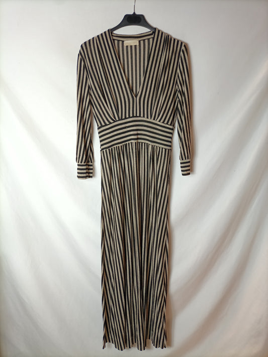 MOMONI. Vestido midi rayas hilos dorados. T 40