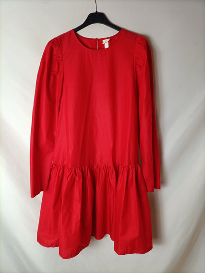 H&M. Vestido rojo volante T.40