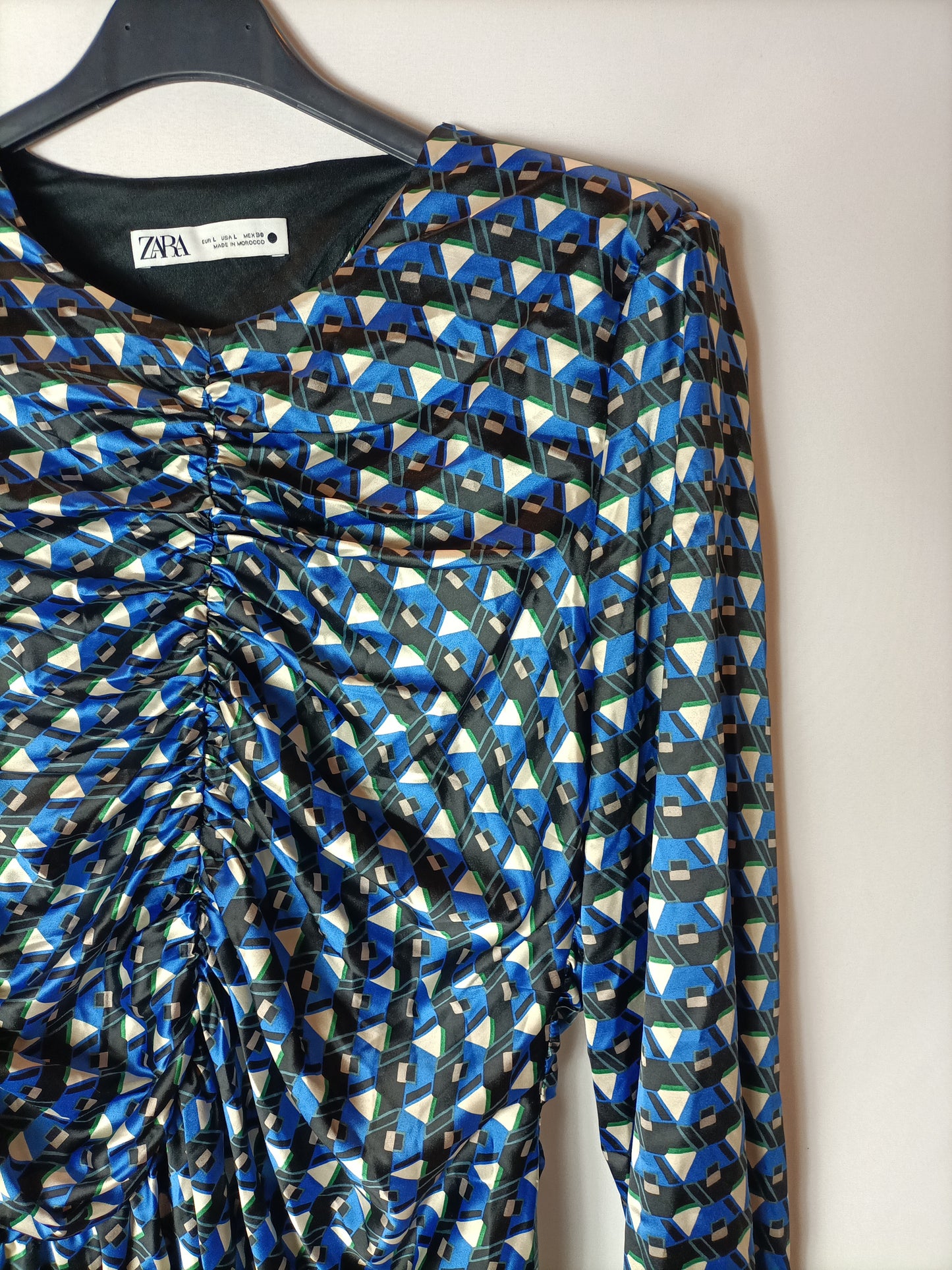 ZARA. Vestido fruncido azules T.l