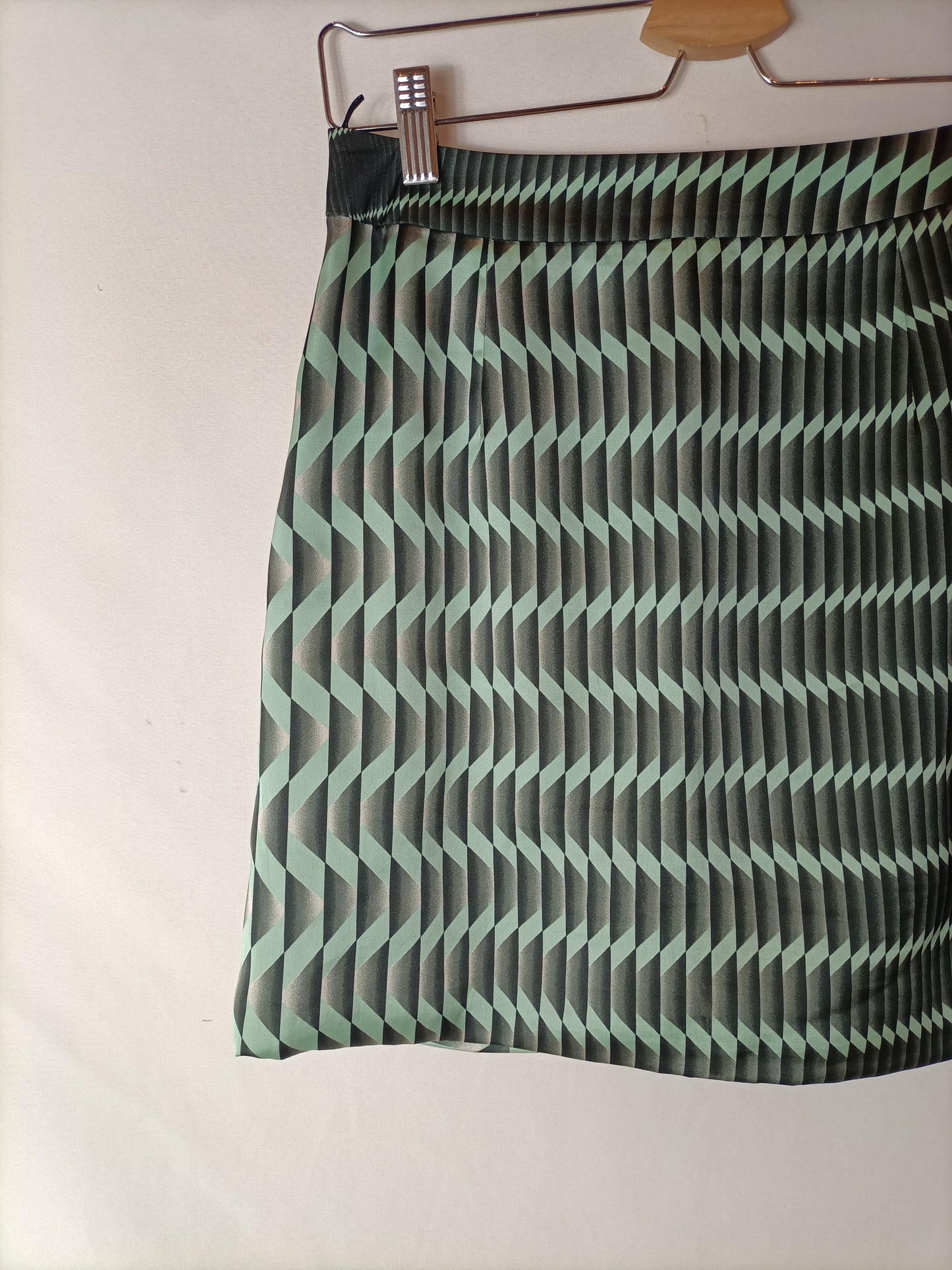 PINKO. Short skirt with asymmetrical design. Size 38