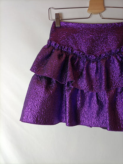 ZARA. Falda morada metalizada textura. T XS