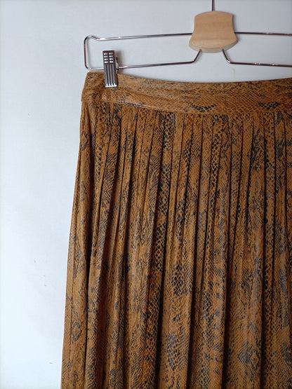 ZARA. Falda midi print T.m