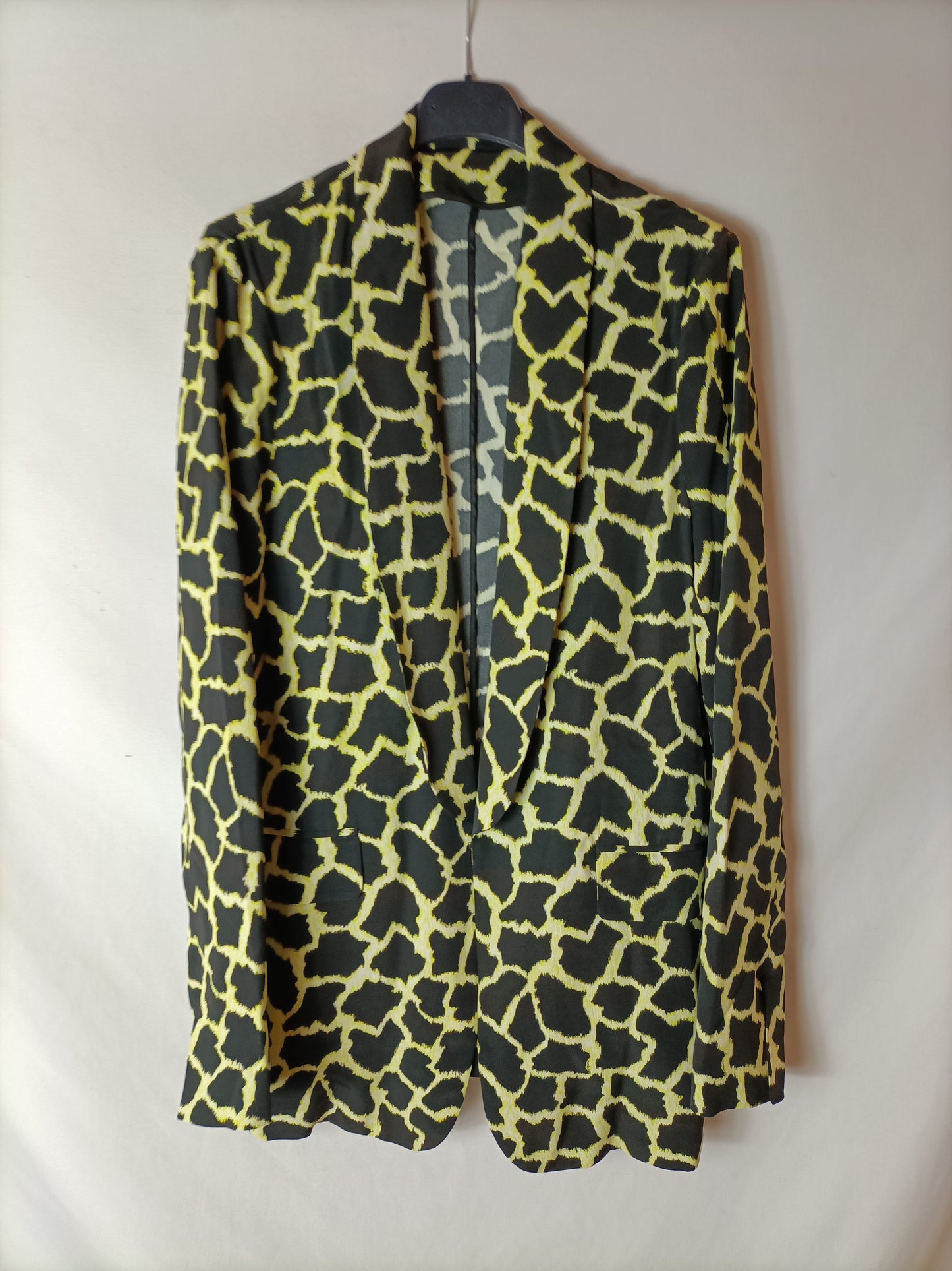 MSGM. Flowy black printed blazer. T 42 (40)