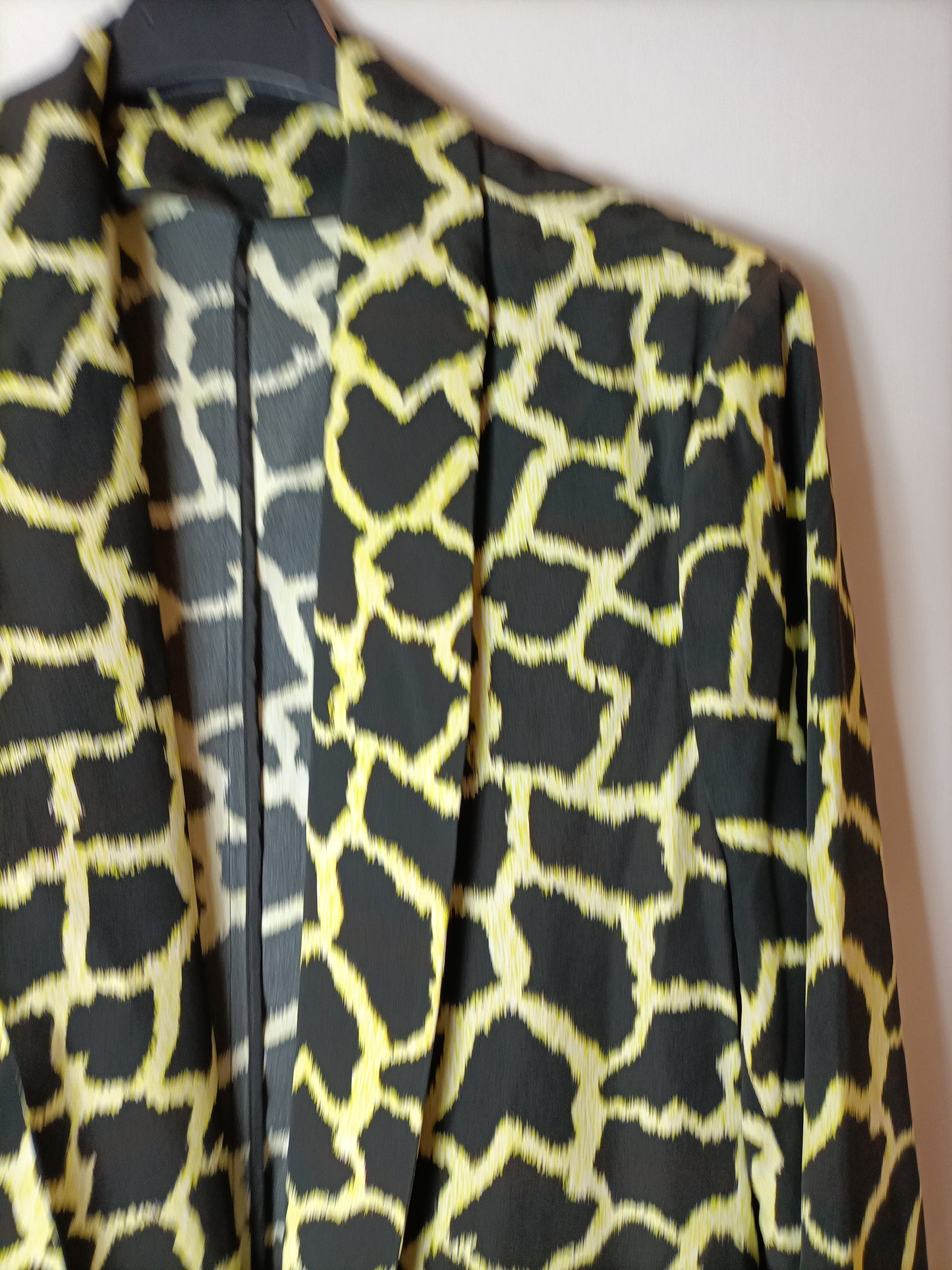 MSGM. Flowy black printed blazer. T 42 (40)