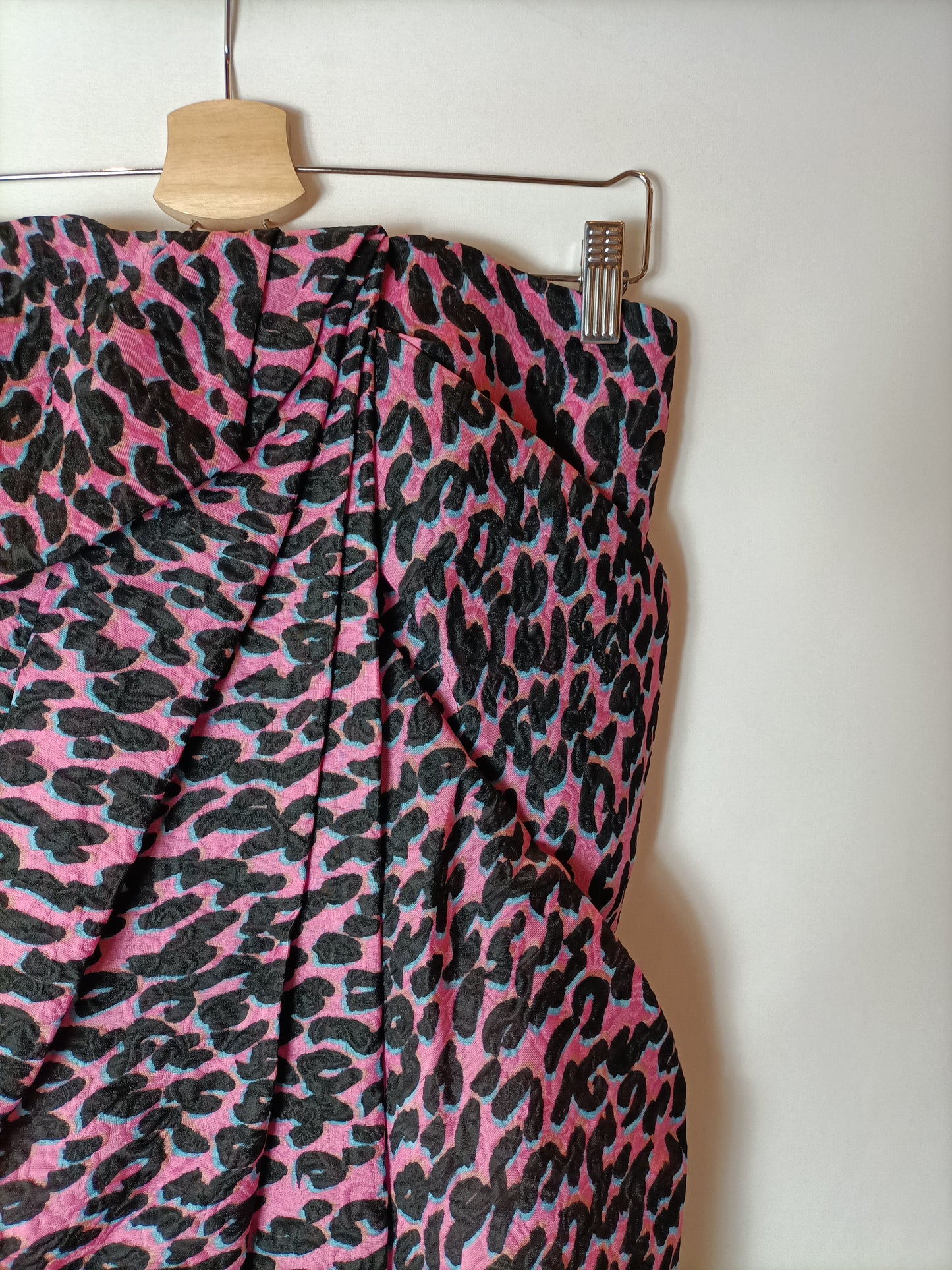 LANVIN. Animal print strapless dress. Size 38