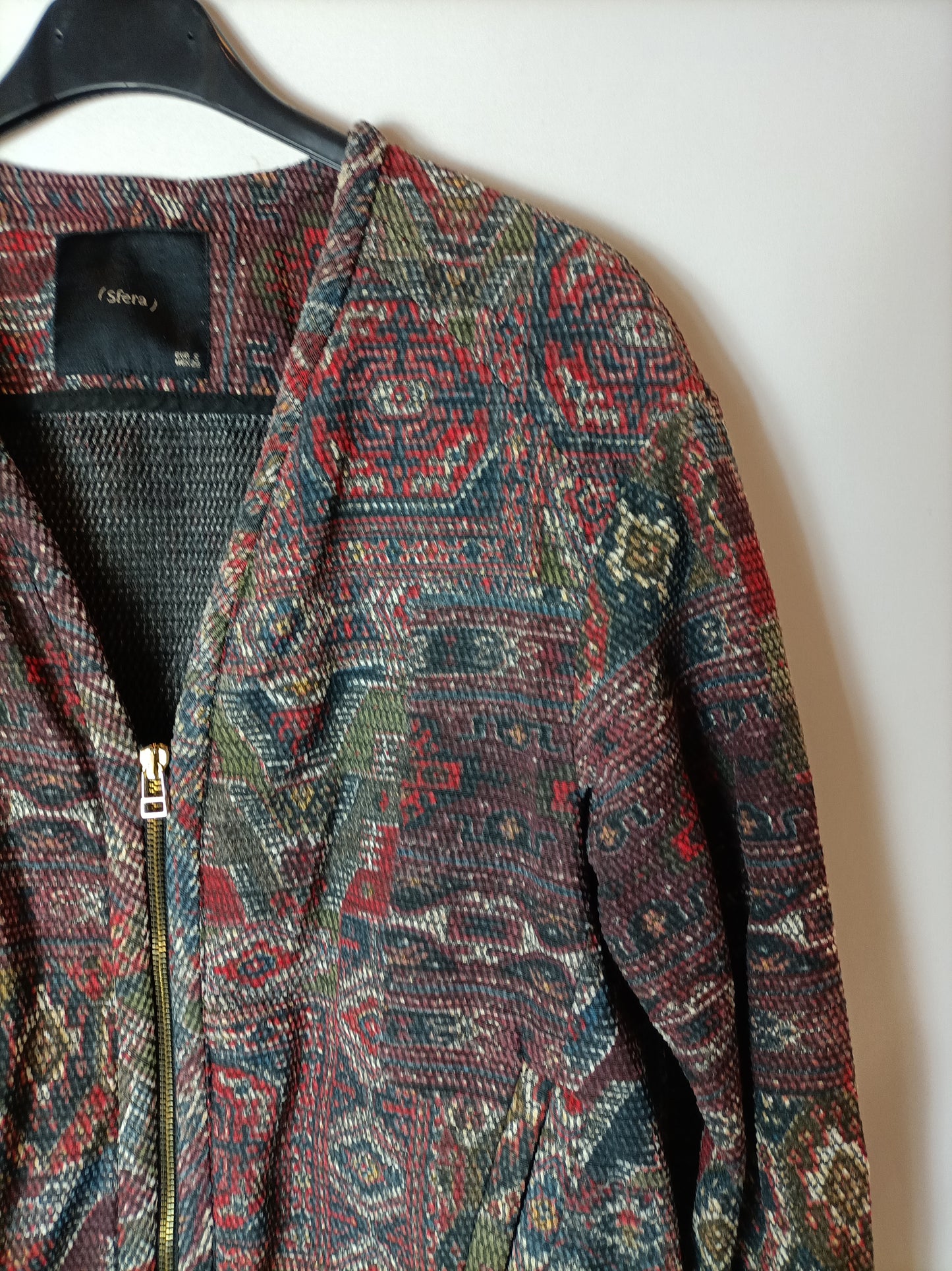 SFERA. Textured Ts printed jacket