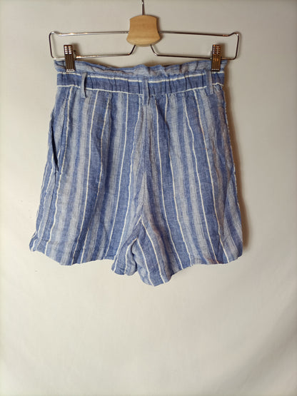 H&M. Pantalón corto rayas T.34