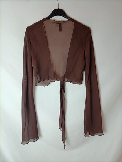 H&M. Top marrón lazada T.xs
